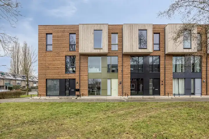 Tussenwoning te koop: Parsivalstraat 5, Anklaar Apeldoorn