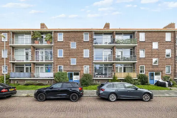 Appartement te koop: Pasteurstraat 117, Geleerdenbuurt Den Helder