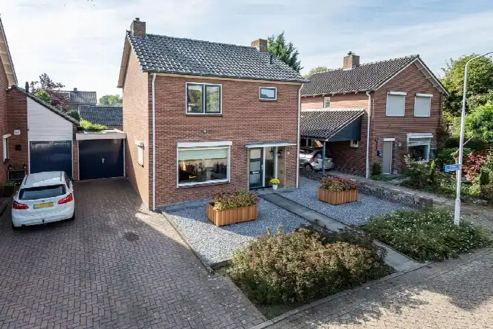 Vrijstaande woning te koop: Pastoor Reulinkstraat 4, Varsselder en Veldhunten Varsselder
