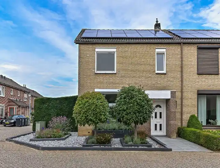 Hoekwoning te koop: Pastoor Schaetsgestraat 8, Velden-Oost Velden