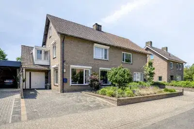 Hoekwoning te koop: Pastoor Vogelsstraat 7, Ommel centrum Ommel