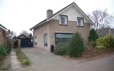 Detached house for rent: Pastoor Goossensstraat 2, Berkel Noord Berkel-Enschot