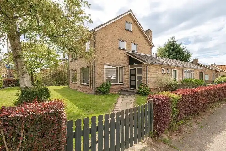 Vrijstaande woning te koop: Pastorielaan 1, Buurmalsen Buurmalsen