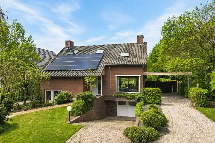 Vrijstaande woning te koop: Pasweg 13, Panheel Heel