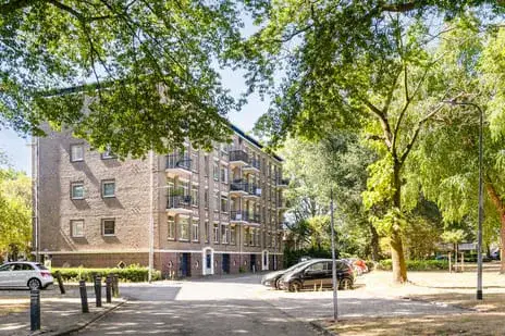 Apartment for sale: Pater Bleijsstraat 15, Staatsliedenbuurt Oost Tilburg