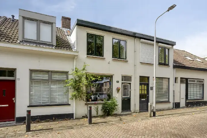Tussenwoning te koop: Paterstraat 51, Sint Anna Zuid Tilburg