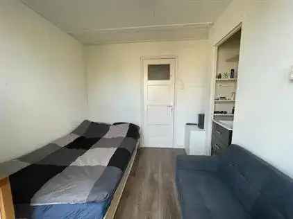 Kamer te huur: Paterswoldseweg, Corpus den Hoorn Groningen