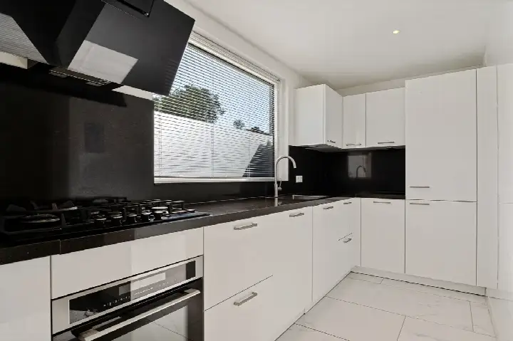 Corner house for sale: Patrijzenveld 36, Veldenbuurt-Oost Zoetermeer