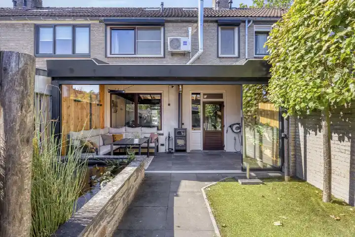 Tussenwoning te koop: Paukeslag 112, Grauwe Polder 2 Etten-Leur