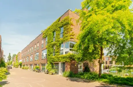 Corner house for sale: Paul Schuitemahof 27, Ed Pelsterparkbuurt Amsterdam