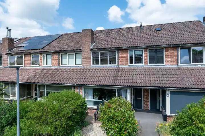 Terraced house for sale: Paulistraat 28, Putten-Zuid-West Putten