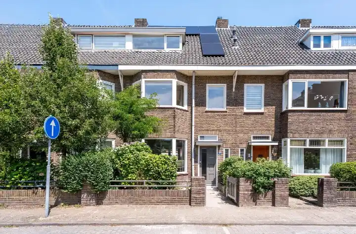 Tussenwoning te koop: Pauwstraat 8, Belcrum Breda