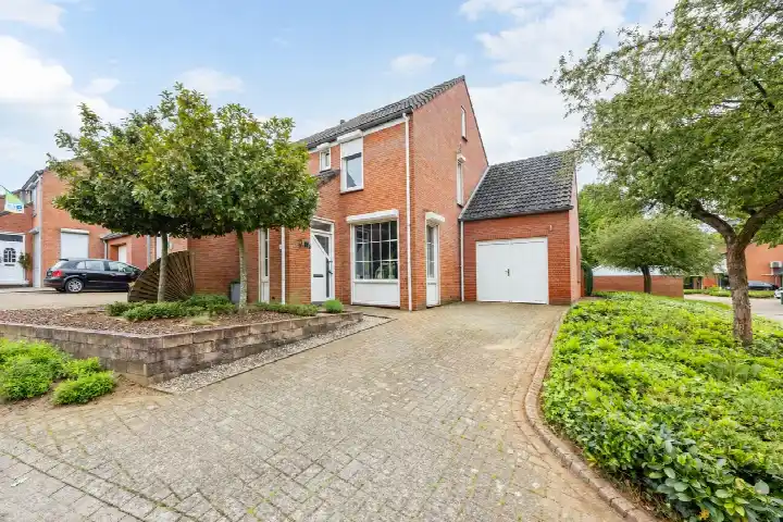 Hoekwoning te koop: Peereboom 19, Melick Melick