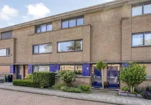 Tussenwoning te koop: Perobahout 9, Rokkeveen-West Zoetermeer