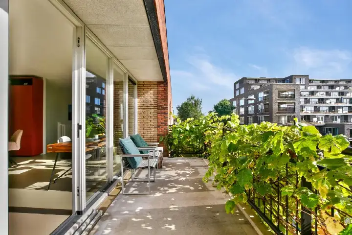 Tussenwoning te koop: Peter Martensstraat 33, Theo van Goghparkbuurt Amsterdam