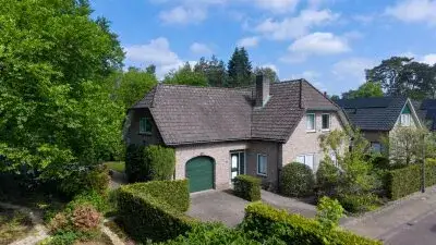 Detached house for sale: Peter van Anrooylaan 37, Dieren-West boven spoorlijn Dieren