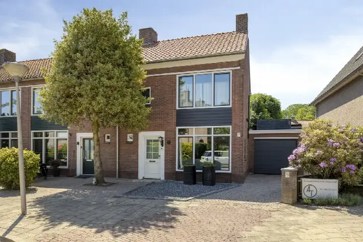 Hoekwoning te koop: Peter van Anrooylaan 49, Bennekel-West, Gagelbosch Eindhoven