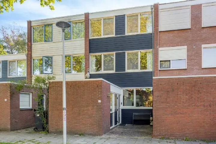 Tussenwoning te koop: Peterskamplaan 64, De Thij Oldenzaal