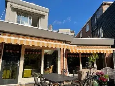 Hoekwoning te koop: Peulenstraat 243A, Centrum Hardinxveld-Giessendam