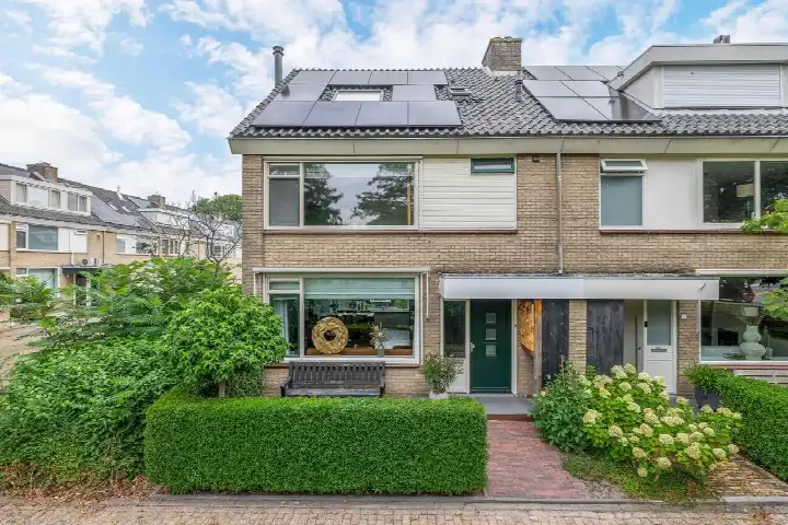 Hoekwoning te koop: Peuleyen 8, Groenswaard 2 Waddinxveen