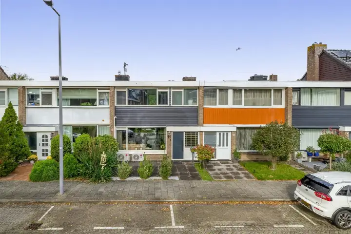 Tussenwoning te koop: Philip Vingboonsstraat 11, Het Lage Land Rotterdam
