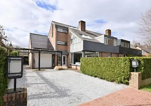 Semi-detached for sale: Piersonlaan 10, Zuidereng Huizen