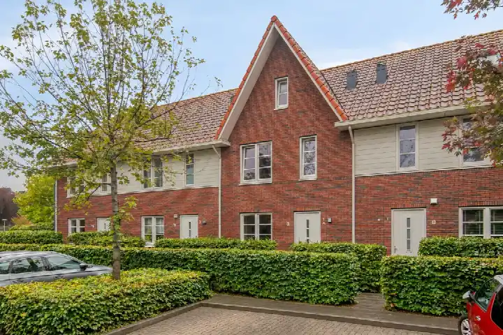 Terraced house for sale: Piet Heinstraat 1A, Kruiskamp-Noord Amersfoort