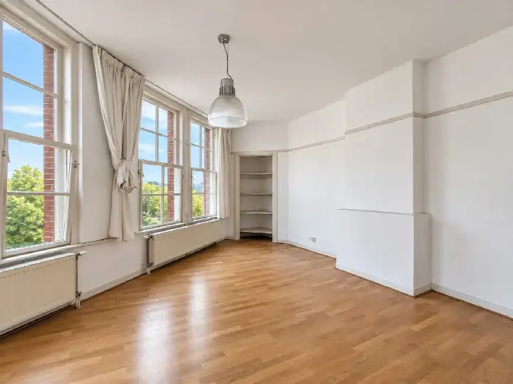 Home for rent: Piet Heinstraat, Zeeheldenkwartier 'S-Gravenhage