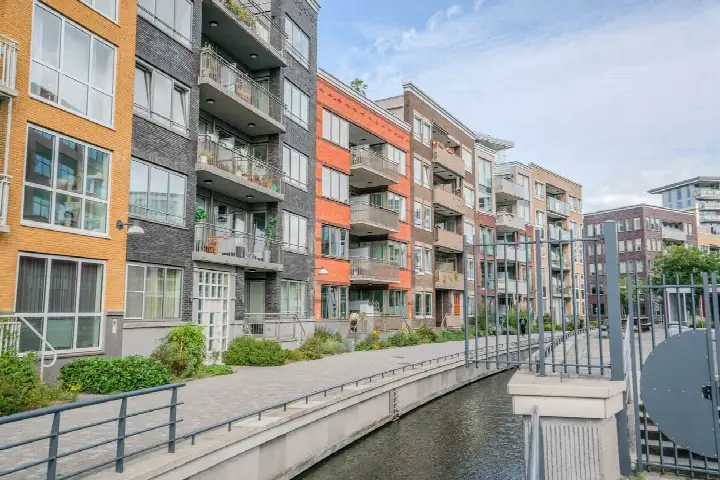 Apartment for sale: Piet Mondriaansingel 27, Holland Park Diemen