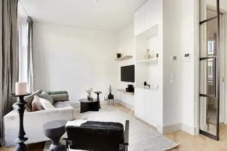 Apartment for rent: Pieter Cornelisz. Hooftstraat 17C, P.C. Hooftbuurt Amsterdam