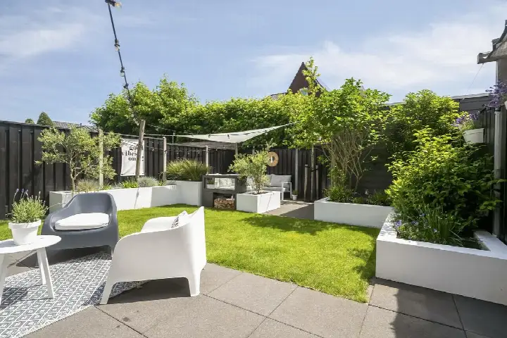 Hoekwoning te koop: Pieter de Molijnlaan 39, De Eng Soest