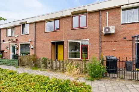 Tussenwoning te koop: Pijnackerpad 14, Stedenwijk Midden-west Almere