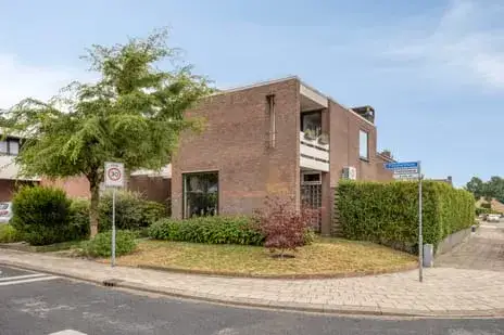 Corner house for sale: Pinksterbloem 2, Op de Vos Brunssum