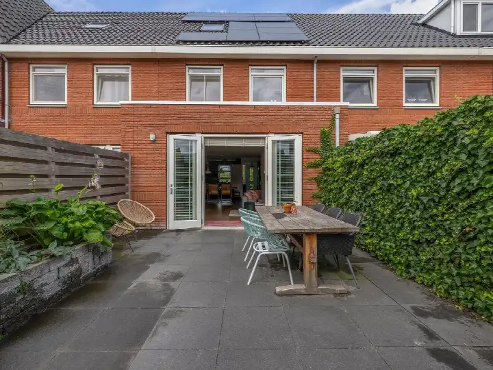 Tussenwoning te koop: Pinksterbloem 7, Hazerswoude-Dorp-Oost Hazerswoude-Dorp