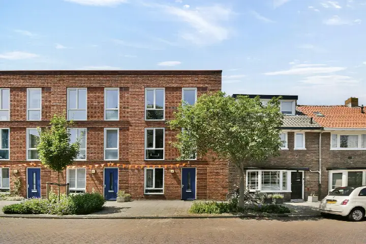 Hoekwoning te koop: Pladellastraat 60, Karolingenbuurt Haarlem