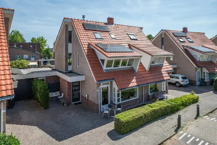 Terraced house for sale: Planciusdreef 88, Oosteindsche Ackers Bergschenhoek