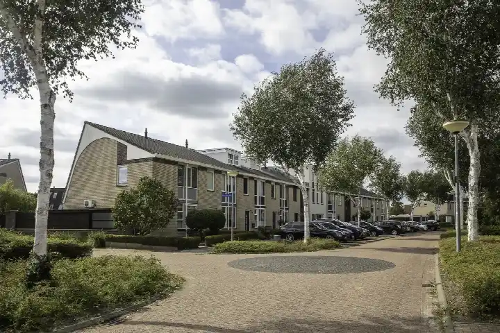 Corner house for sale: Planetenlaan 44, Planetenbuurt Assen