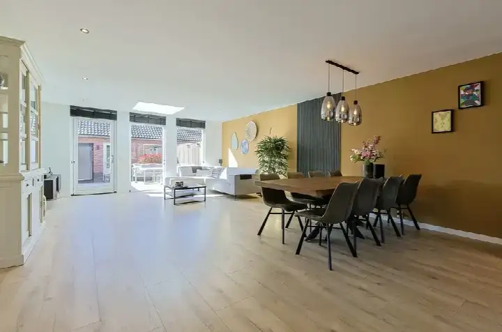 Tussenwoning te koop: Plantsoen 29, Zevenhoven Zevenhoven