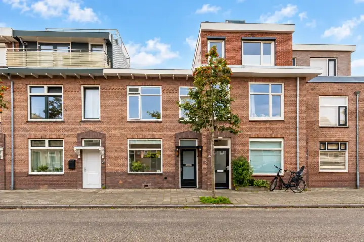 Hoekwoning te koop: Plataanstraat 66, Bomenbuurt-west Haarlem