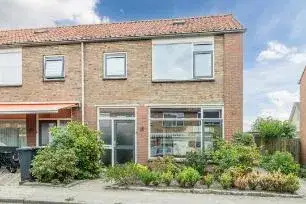 Hoekwoning te koop: Platanenlaan 12, Paasbos-west Nijkerk