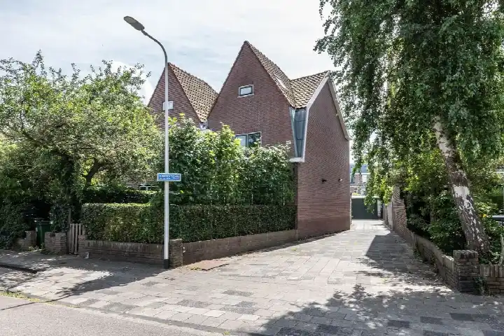 Hoekwoning te koop: Platanenlaan 89, Bloemendaal Bloemendaal