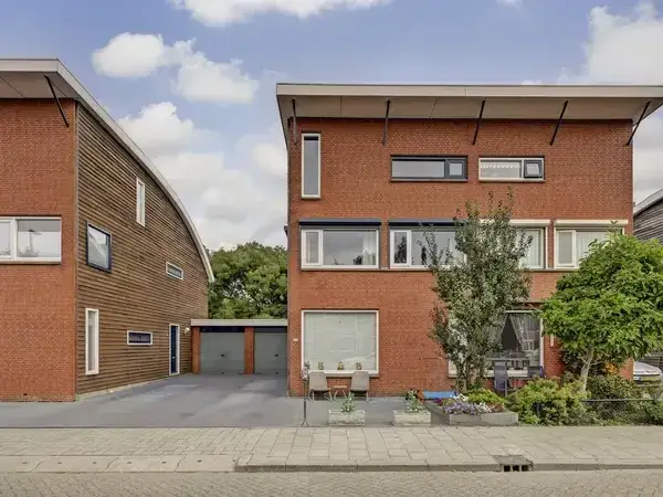 Tussenwoning te koop: Platte Driedijk 63, Hoogvliet Noord Hoogvliet Rotterdam
