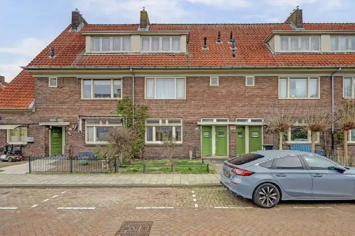 Appartement te koop: Ploegstraat 179, Betondorp Amsterdam