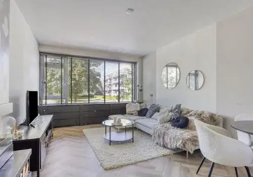 Apartment for sale: Plotinusstraat 18, Lombardijen Rotterdam