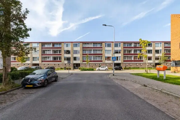Apartment for sale: Plutolaan 146, Paddepoel-Noord Groningen