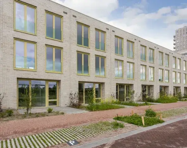 Tussenwoning te koop: Podium 641, Podium Amersfoort