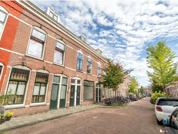 Appartement te koop: Poelgeeststraat 6, Stationskwartier Leiden