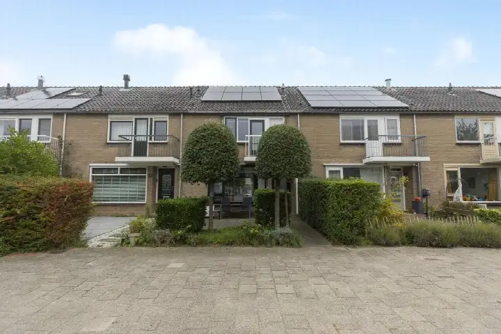 Terraced house for sale: Polluxhof 30, Sterrenburg 1-Oost Dordrecht