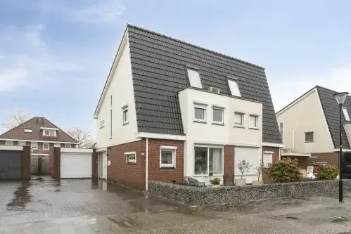 Semi-detached for sale: Pomona 72, Klaverkamp-Klein Rome Bemmel