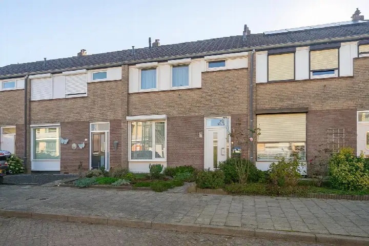 Terraced house for sale: Pomonahof 23, Daalhof Maastricht